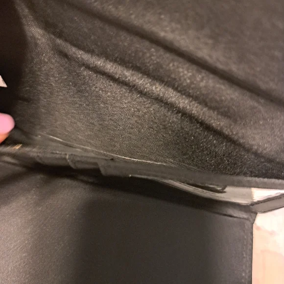 G.R.I.T.S. Wallet - Picture 5 of 8